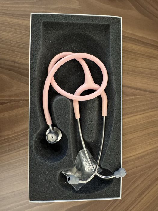 Estetoscopios Littmann e Gima