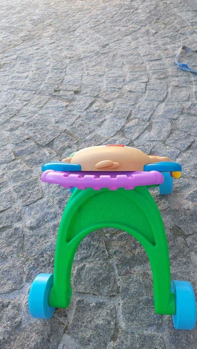 Andador fisher price NOVO