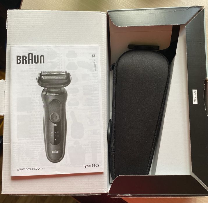 Електробритва Braun Series 6