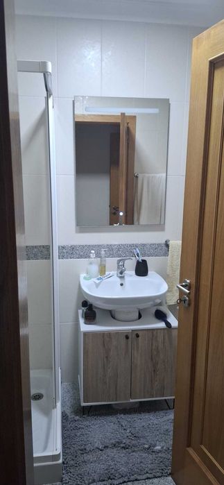 Apartamento T2 Centro Caminha - Junto Rio Coura - Avenida de Camões - 1º andar com elevador