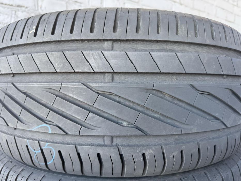 Майже нові літні шини Uniroyal 255/45 R18