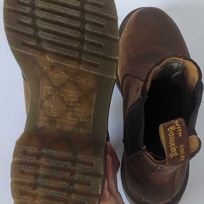 Dr. Martens Chelsea Industrial 36