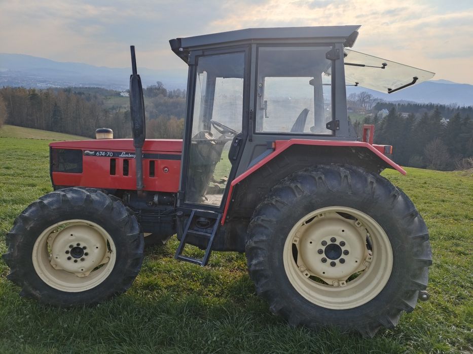 Ciągnik Lamborghini 674/70