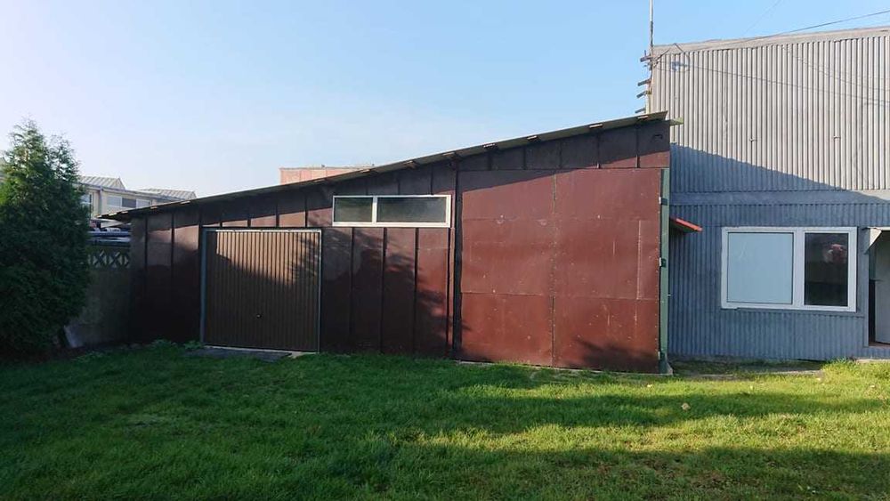 CENTRUM !!!   Plac  550 m2  pod  Komis, Skład , Hurt.