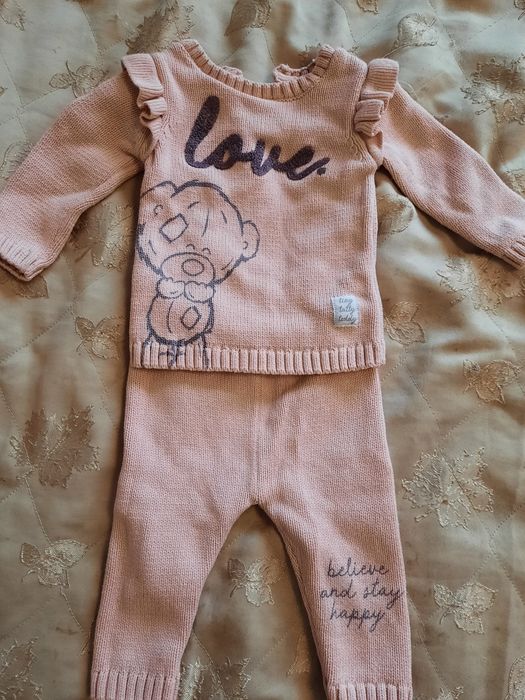 В'язаний костюмчик на дівчинку 0-3 міс.62р