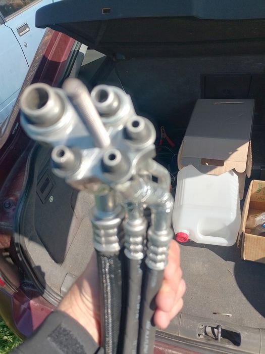 Продам трубки кондиционера tesla model 3