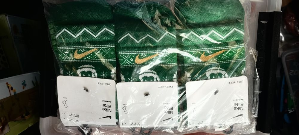 Nike Elite Christmas Skarpetki Świąteczne Zielone Rozmiar 34-37