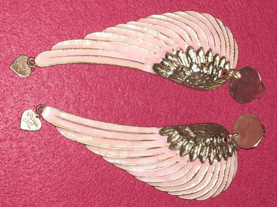 Brincos asas de anjo