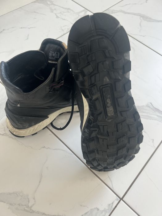 Взуття чоловіче ECCO