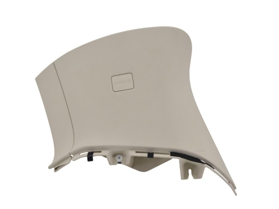 Накладка задньої стійки верхня права внутрішня LAND ROVER RANGE ROVER