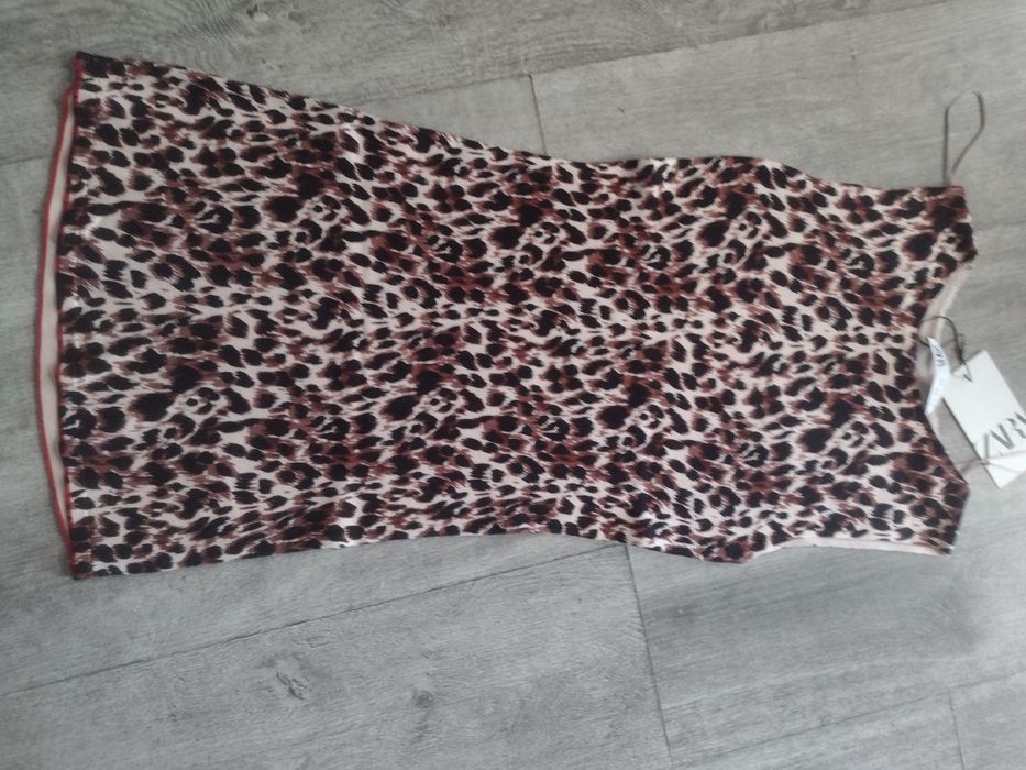 Sukienka w panterkę ZARA r. S nowa