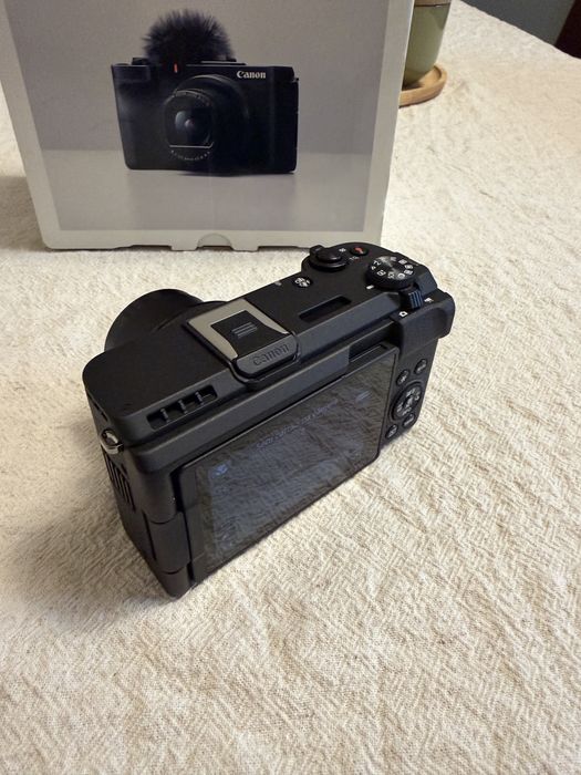 Canon PowerShot V1