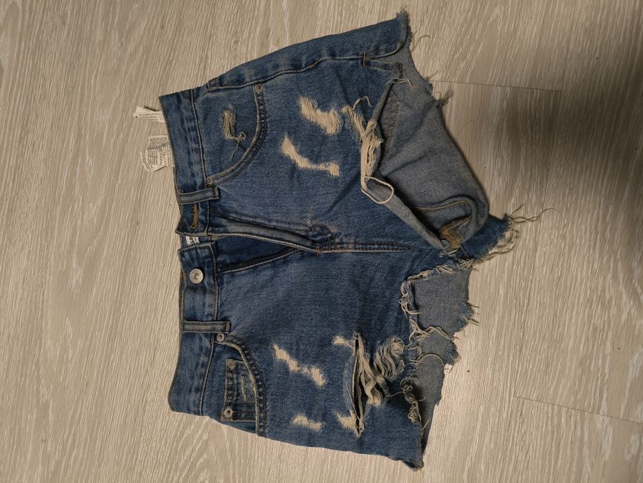 Шорти джинсові жіночі
