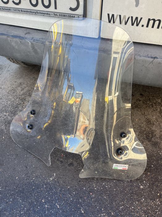 Szyba/owiewka skuter Piaggio/Sym/Vespa/Kymco/Retro