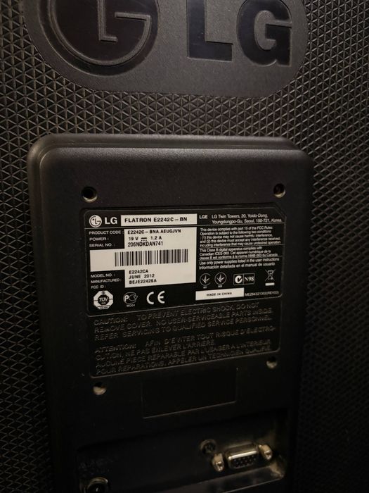 монітор LG Flatron E2242C-BN 21.5″ Full HD