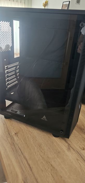 2 caixas PC gaming ATX – 1 nova + 1 usada com – preço para despachar