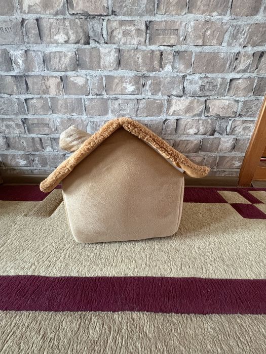 Будинок для котів