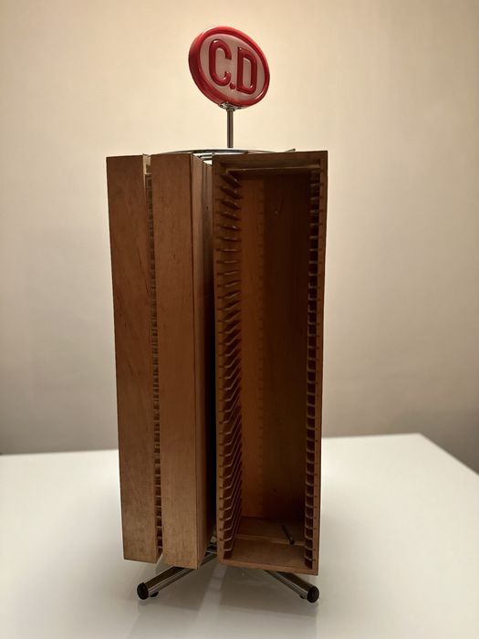 Rotating CD Holder64752383598722122
