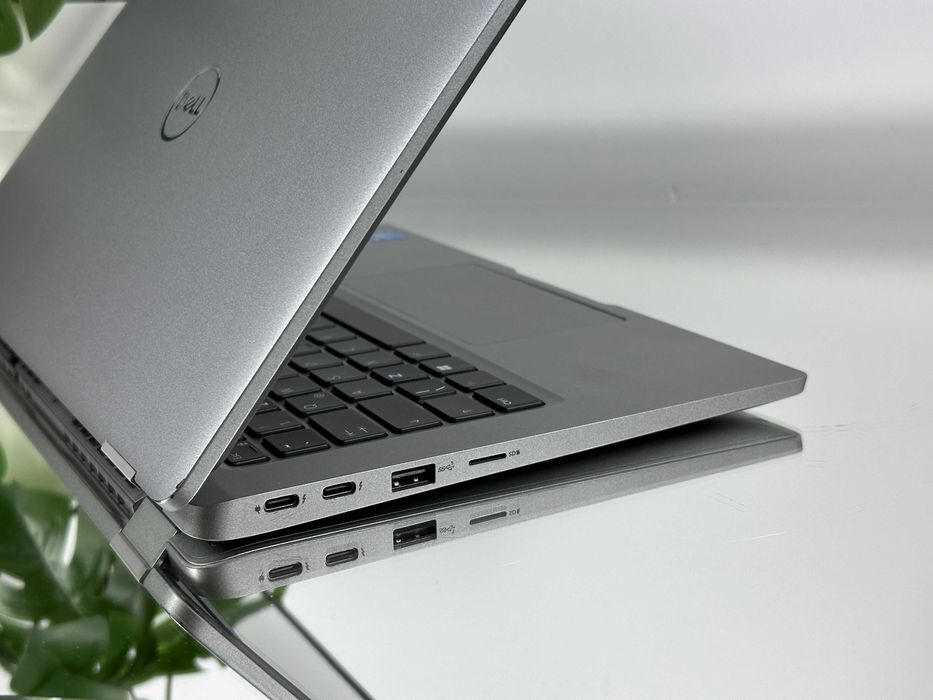 Biznesowa MOC Laptop Dell Latitude 5330 13,3" i5 12GEN 16GB 256GB FHD