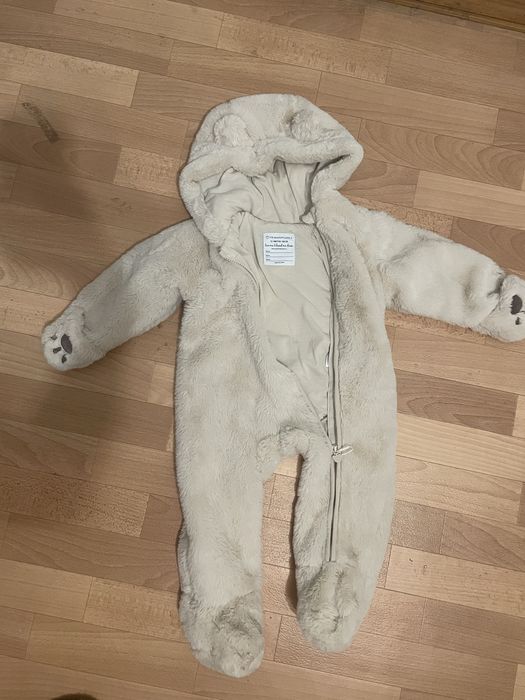 Теплый новый комбинезон