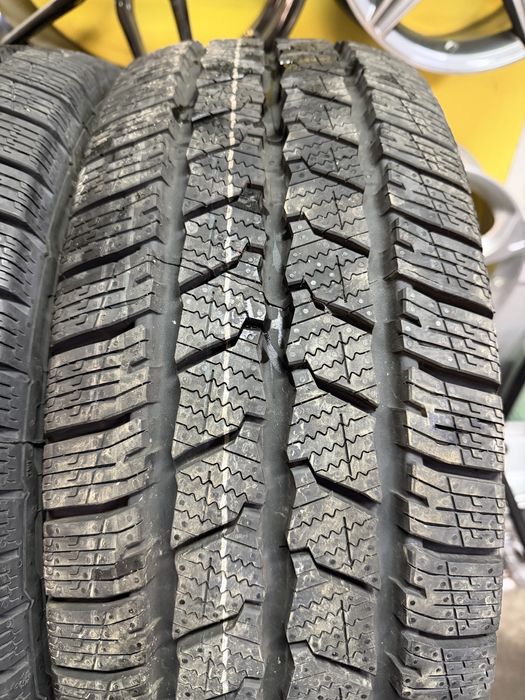 Opony zimowe 235/65R16C 115/113R Continental Van Contact Winter | 2 sz