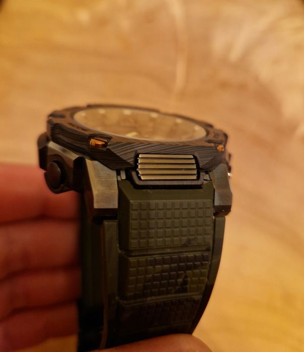 Casio G-Shock GST-B300XB-1A3ER  oryginalny