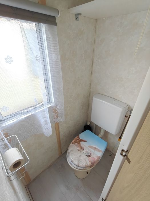 DOMEK holenderski letniskowy przyczepa kemping