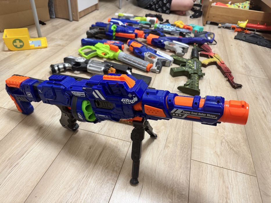 Автомати пвстолета Nerf