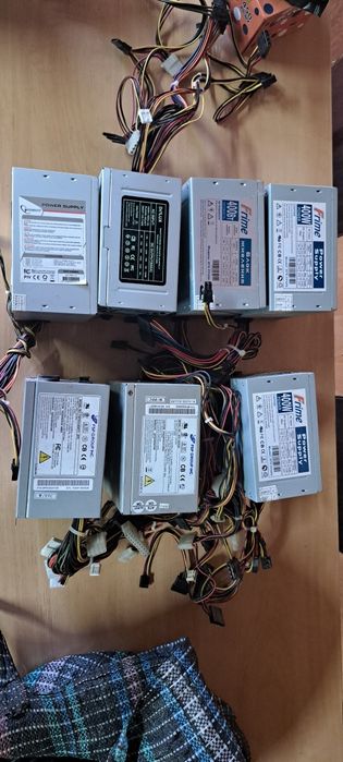 Блок живлення для комп'ютера
