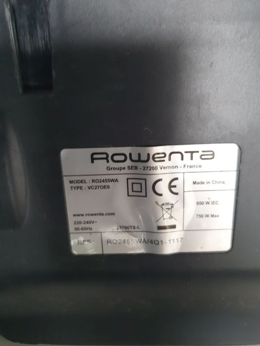 Odkurzacz Rowent workowy,mały na działke, domku