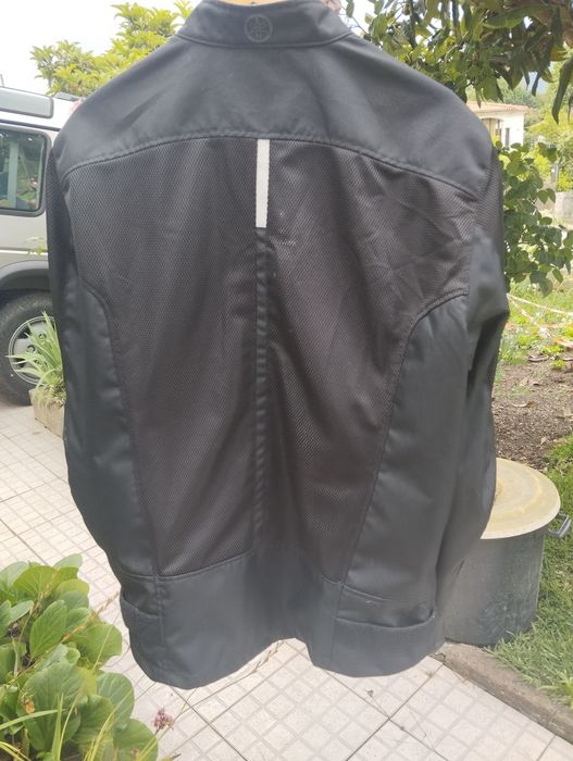 Blusão de Verão da marca Yamaha