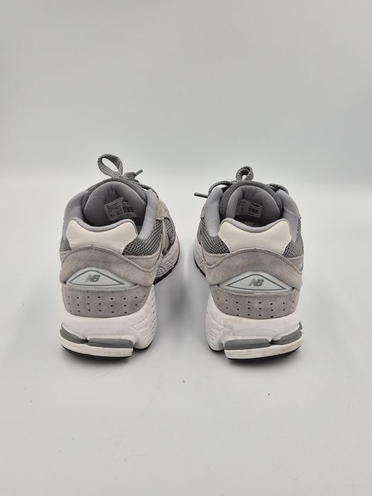 Sneakersy niskie Szare New Balance M2002 37