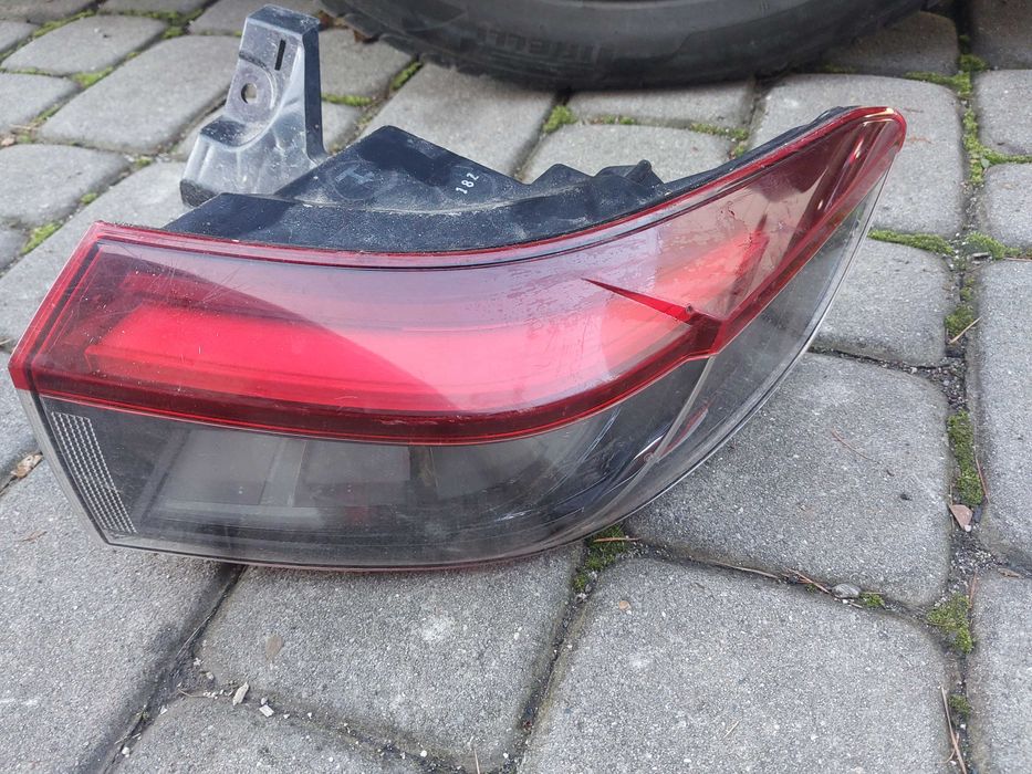 Lampa prawa tyl tylna honda civic 11  hb 2023r