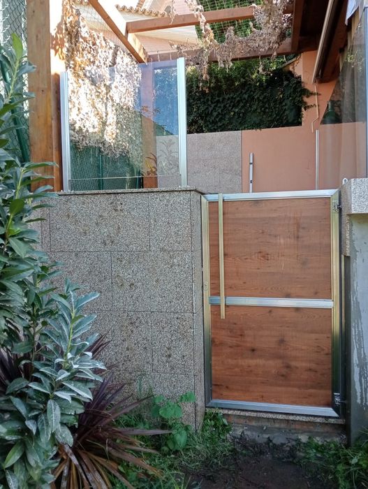 Portões | Gradeamentos | Escadarias | Vedações