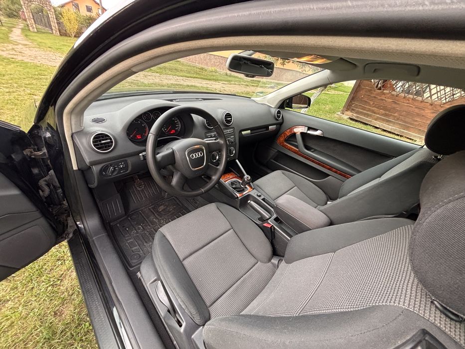 Audi A3 1,6 MPi бензин