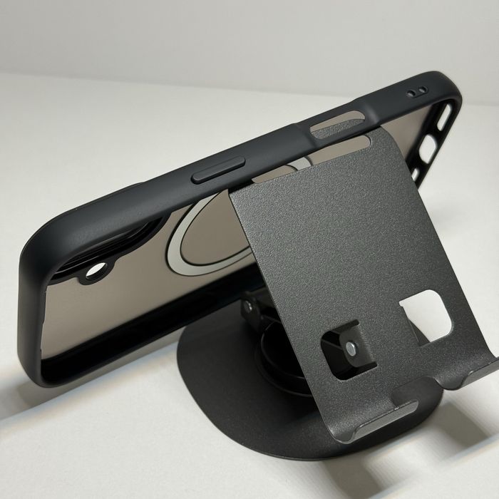 Чохол iphone 17. Чехол айфон 17 матовый з магсейф