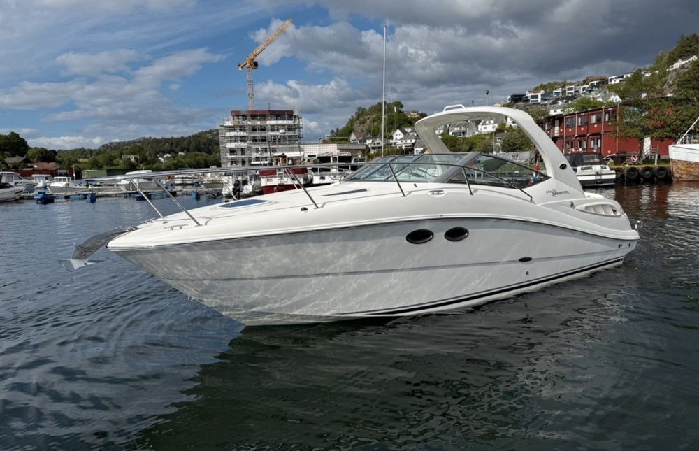 Łodz Motorowa Sea Ray 325 Diesel Volvo Penta D6