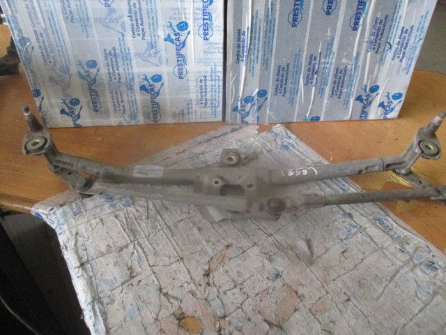 Haste / braço de escova limpa vidros frente esquerda SEAT Toledo II (1