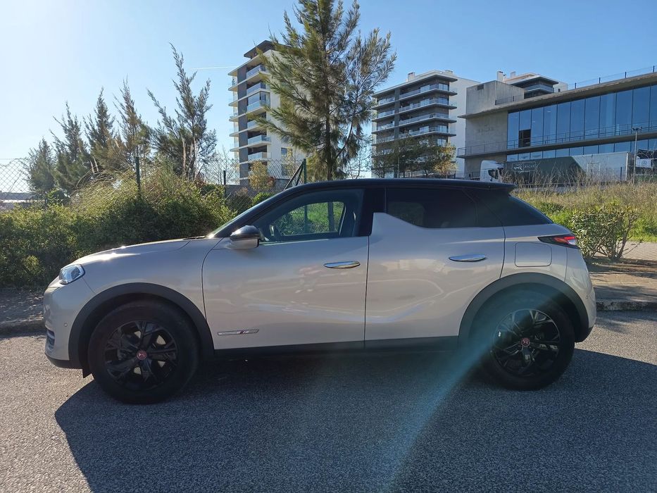 DS DS3 Crossback E-TENSE PERFORMANCE LINE