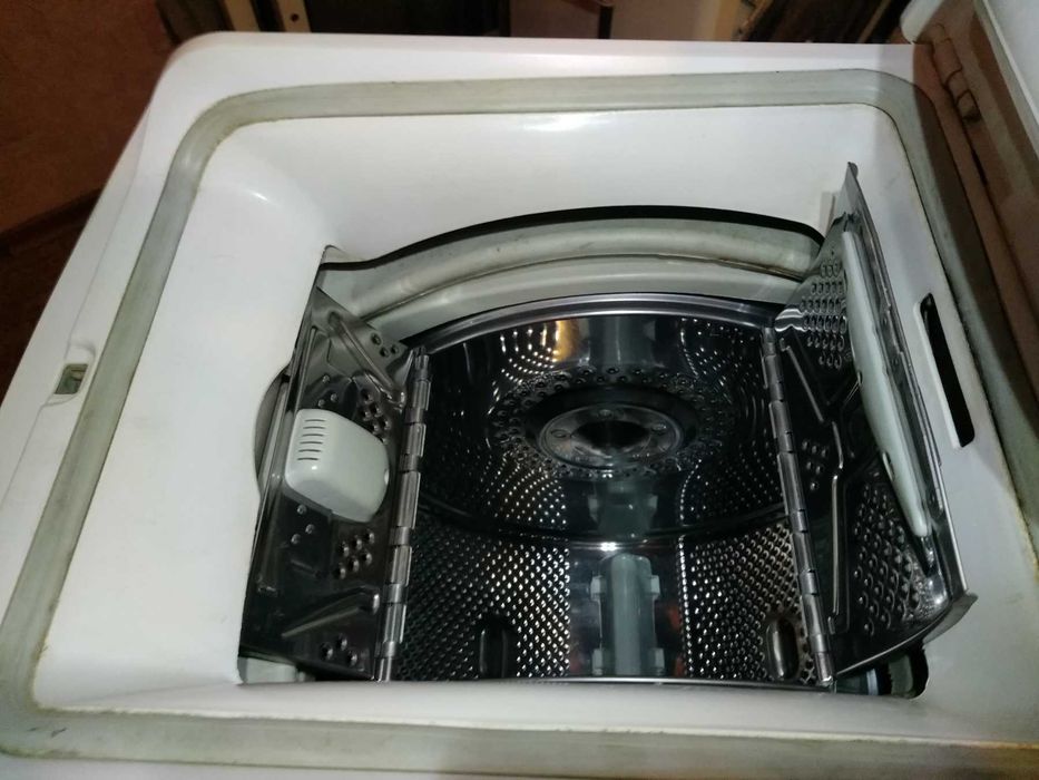 Продам немецкую стиралку Baukneht, 5кг, 90гр, 1000об ПОДШИПН.НОВЫЕ