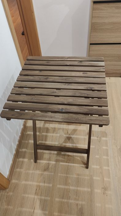 Mesa de madeira dobrável (IKEA)