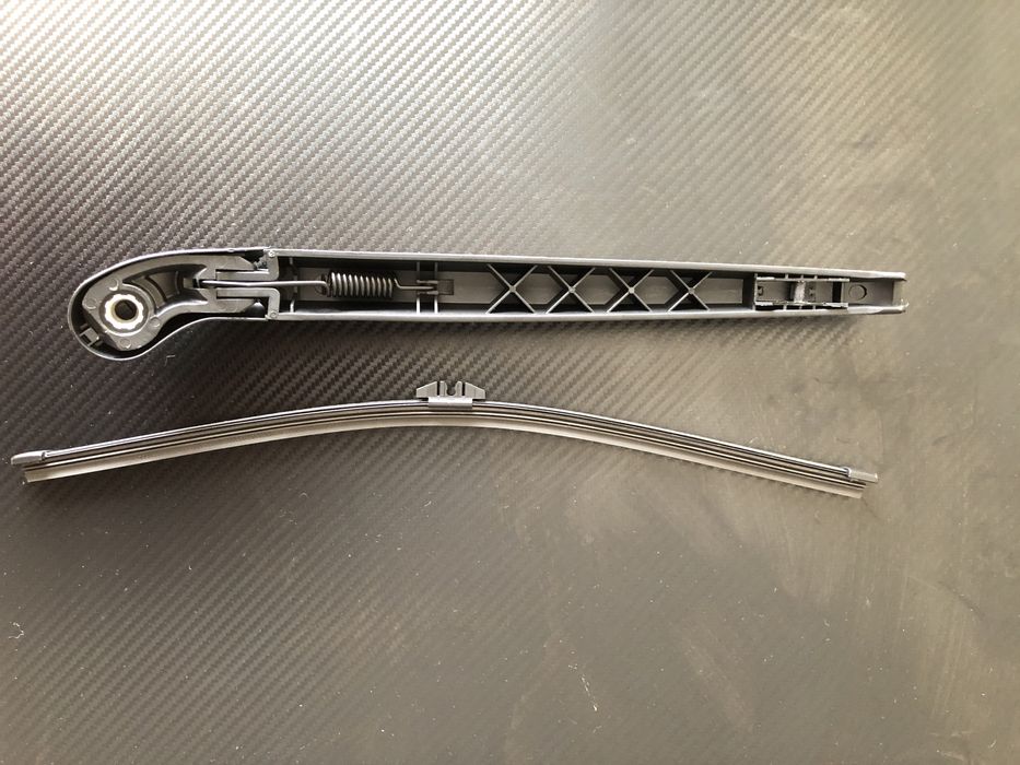 Задний дворник BMW x5 e70