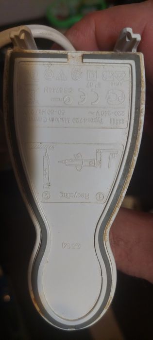 Szczoteczka elektryczna Braun