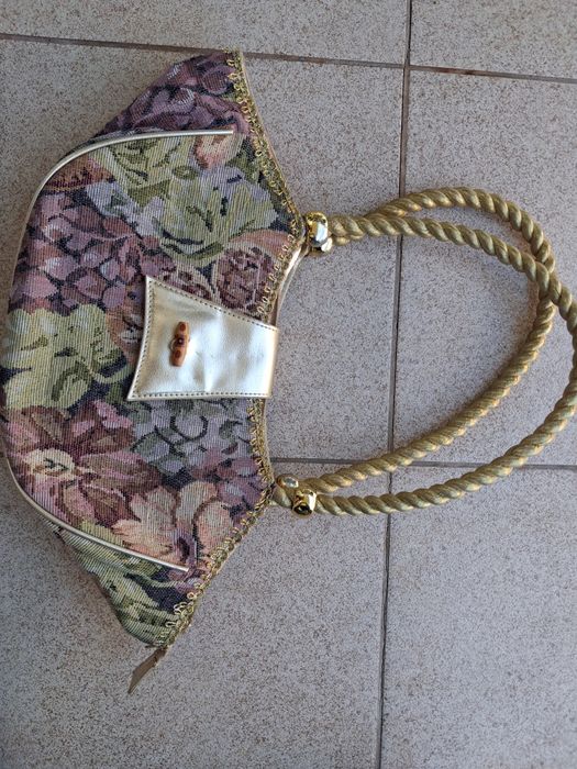 Torebka damska złota