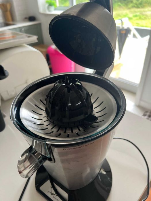 Espremedor Jata JEEX1045 Inox – 600W com braço