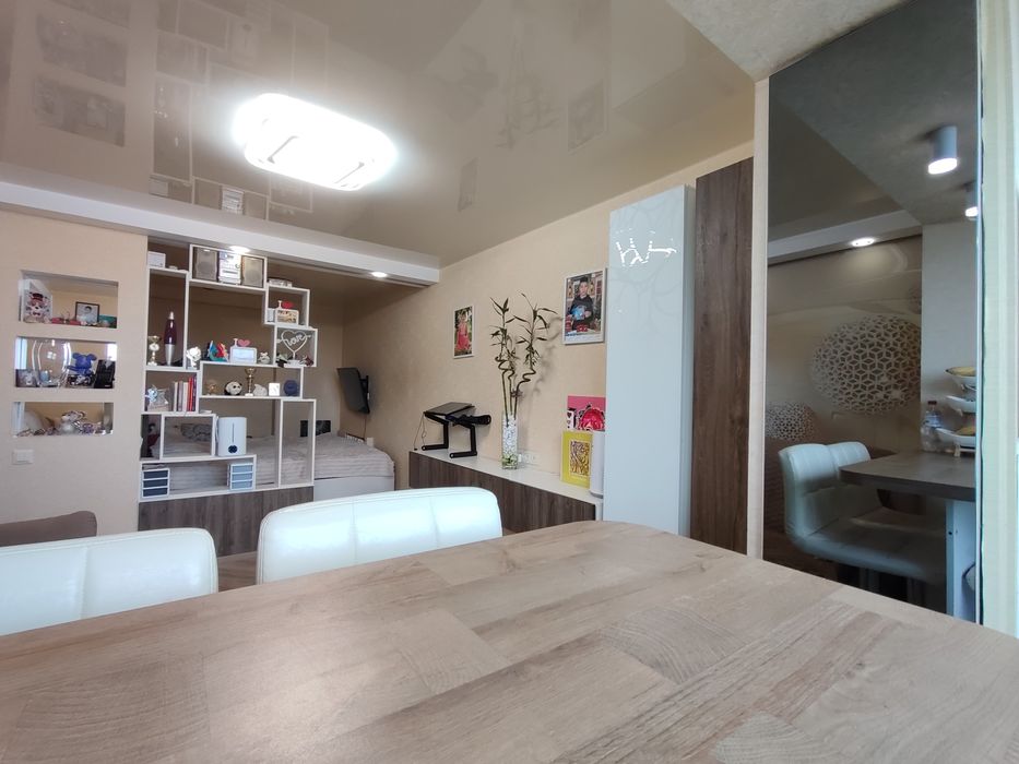 Продам 1-ком кв Тополь -2/ремонт, мебель,техника