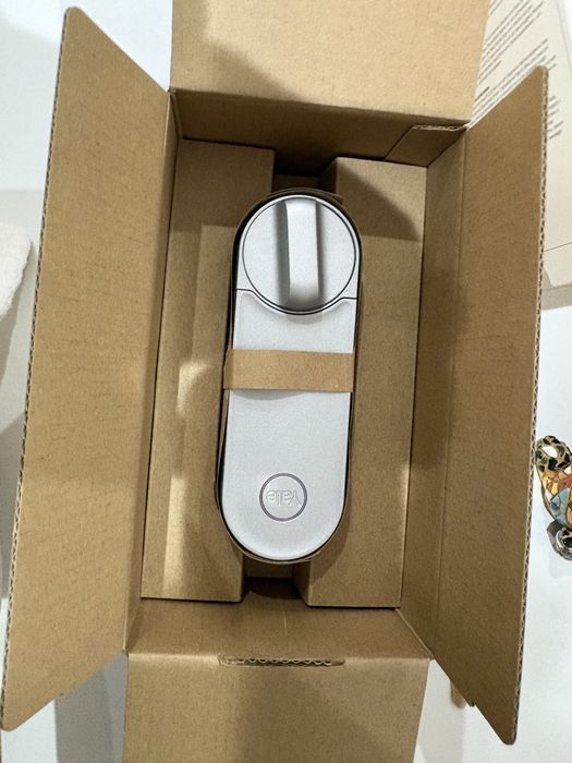 Fechadura Yale Inteligente Linus® L2 Prata