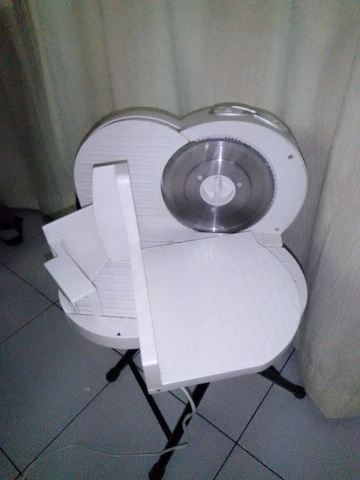 Fiambreira eléctrica
