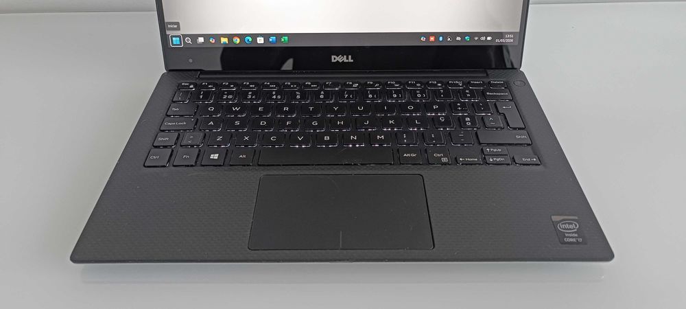Dell XPS 13 9350 - Ecrã 13.3' 4K touchscreen/Core i7/SSD NVME/16GB RAM