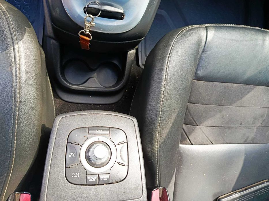 Renault Scenic 2012